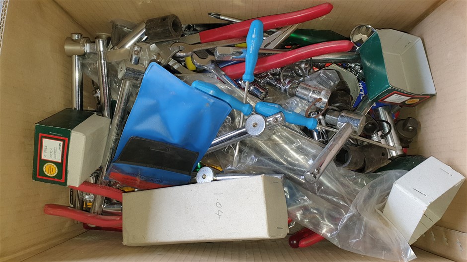 Vial full of Gold Leaf/Flake