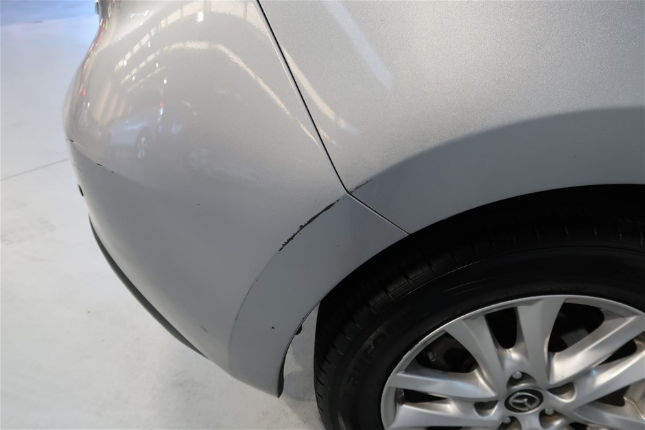 0.06 carat 2 round white diamond