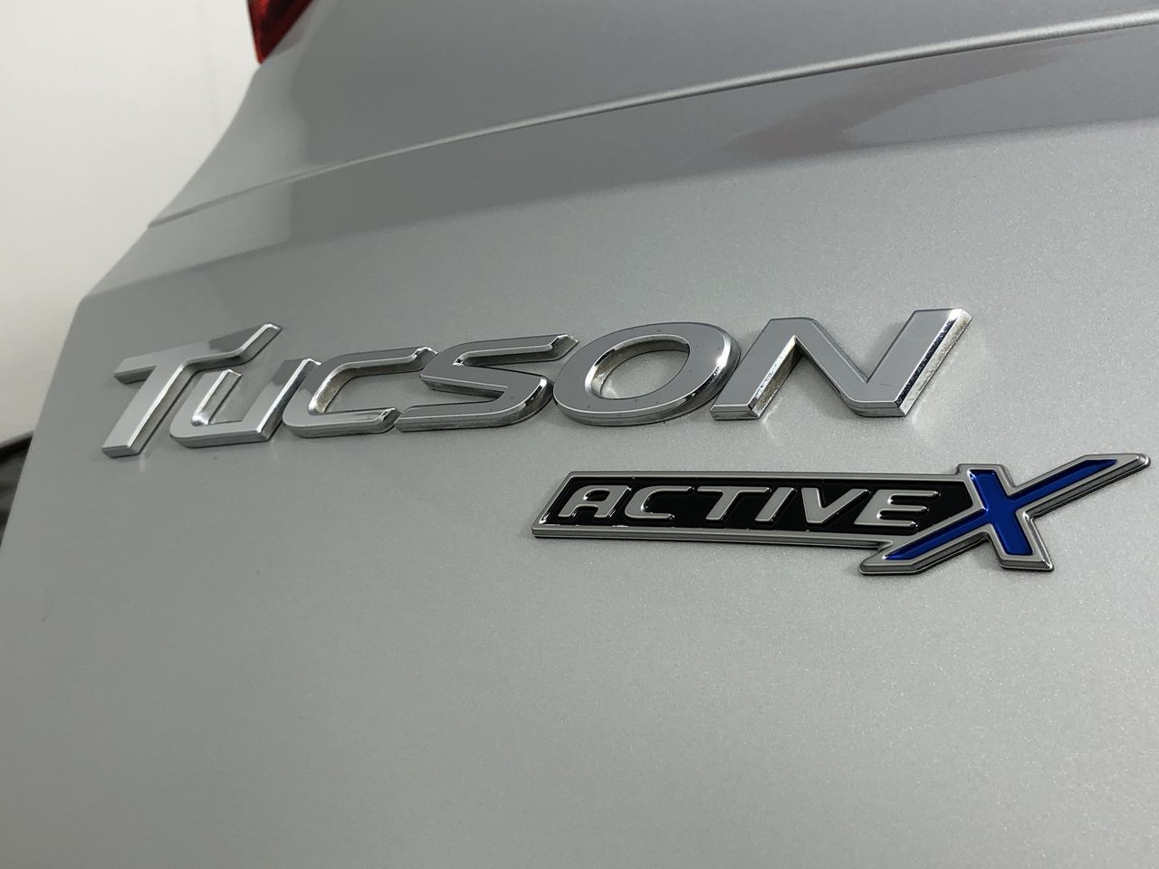 Elephant in the Room Buttery Chardonnay (6x 750mL).