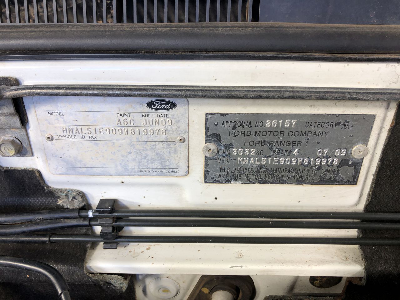 Duchesse De Paris Brut Blanc De Blancs NV (6x 750mL), France.