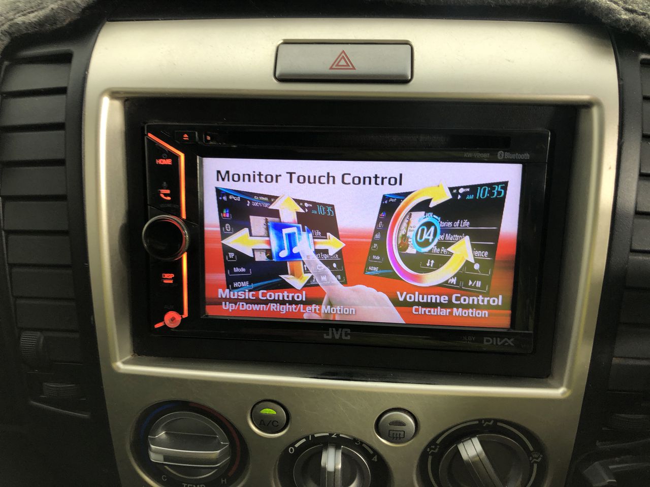 Jules Roy Chardonnay 2023 (6x 750mL), France.