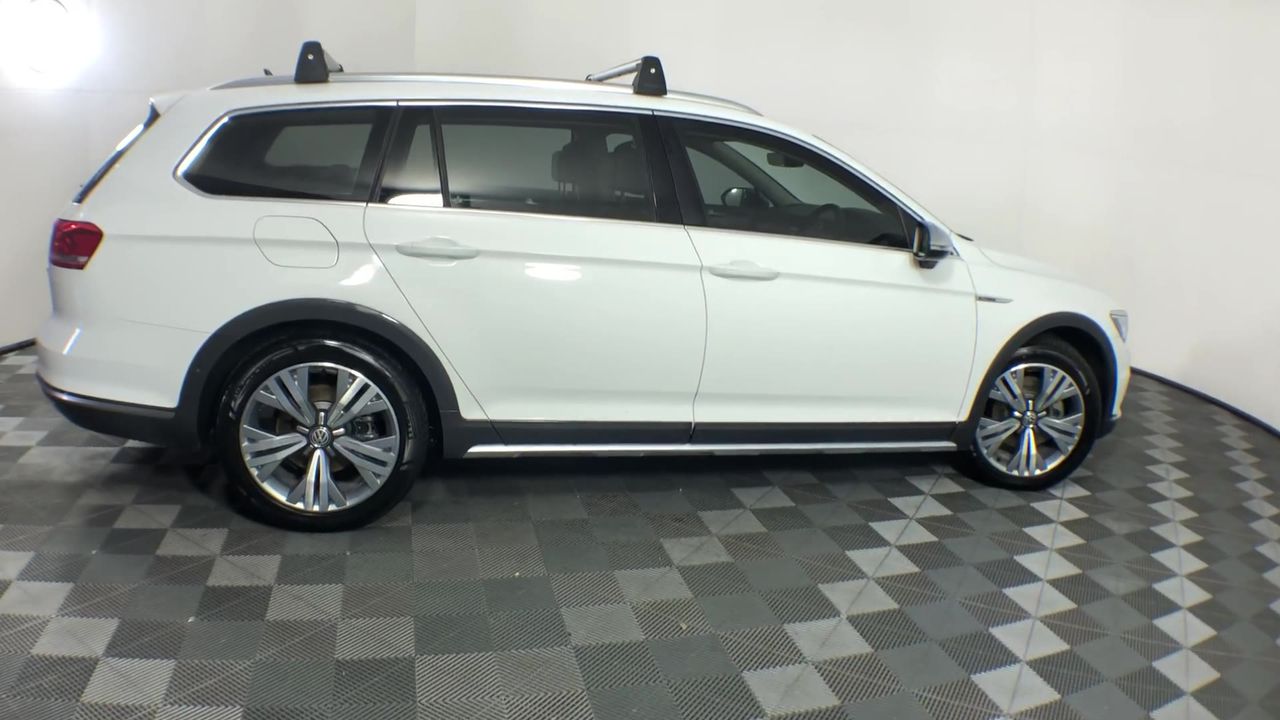 NINJA Swirl by Creami 13-in-1 Soft Serve & Ice Cream Maker, NC701ANZ.