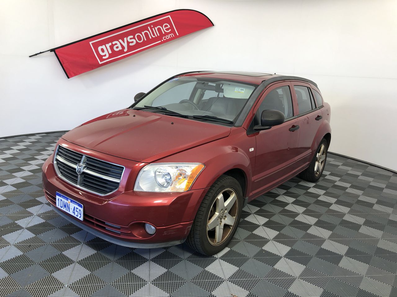 SIGNATURE Adjustable Golf Driver, Right Hand, 10.5 Degrees, Stiff Flex.