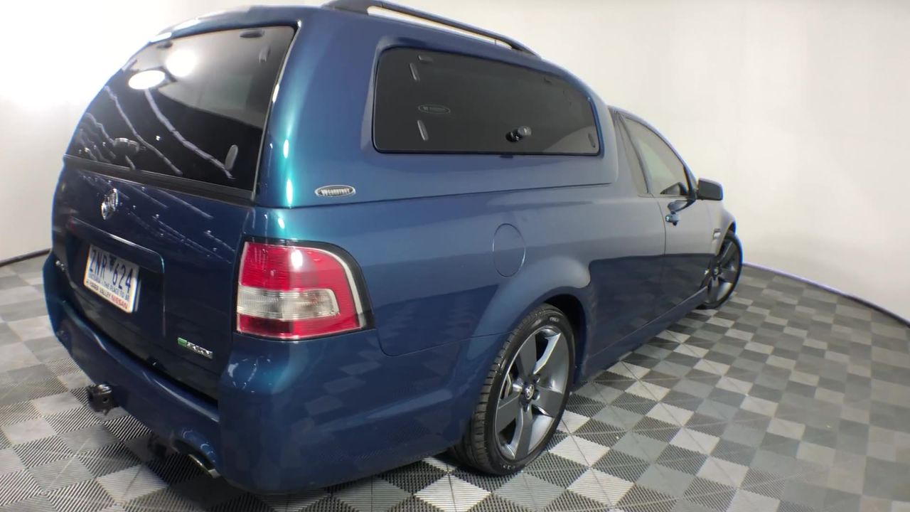 Box of 76pk HUGGIES Nappy Pants For Boys, Size 5, For 12-17kg. N.B: Damaged