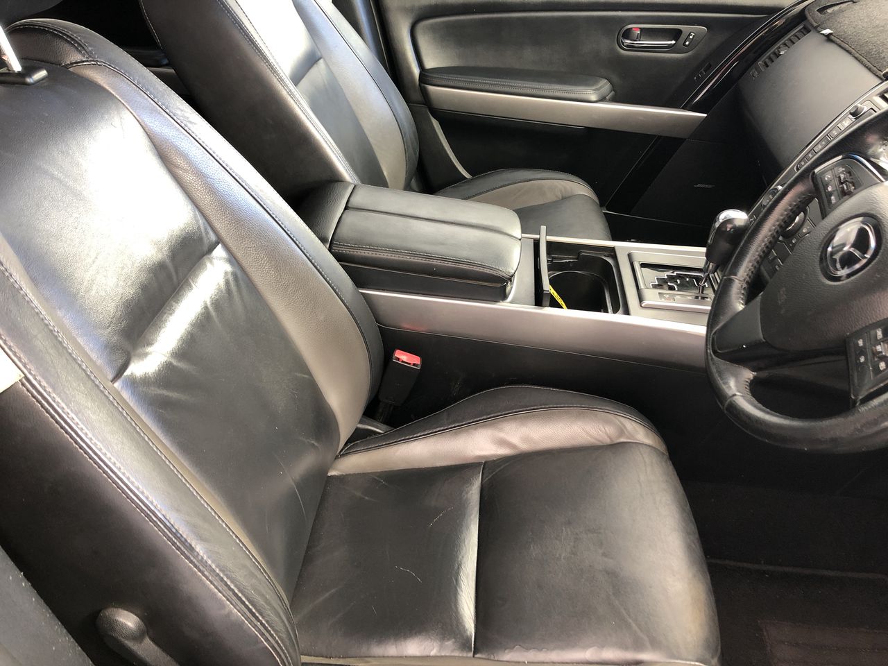 <p><strong>6 x Interbuild Toronto Balcony Table</strong></p>