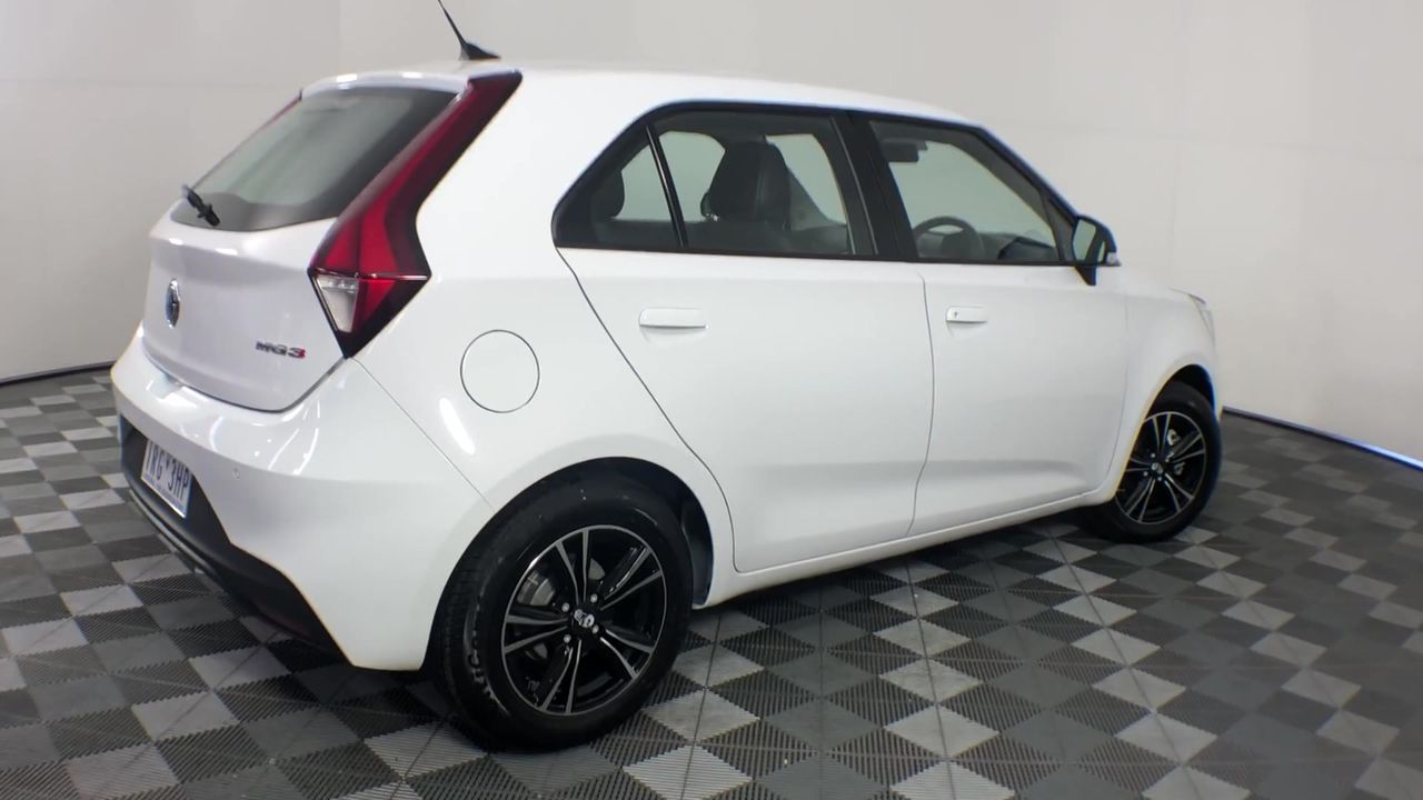 HOLDEN MOTORING SET OF 7 LOGO PIN COLLECTION SET IN PRESENTATION BOX