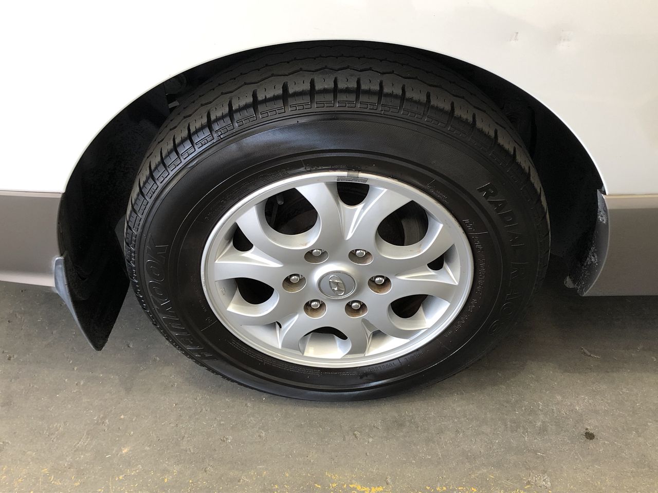 Vial full of Gold Leaf/Flake