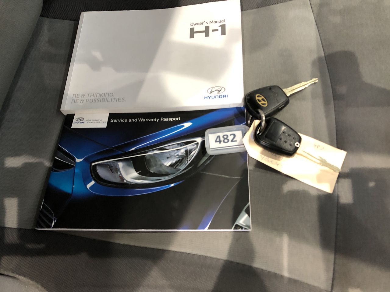 Copper Water Bottle Hammered 1 Litre for Ayurvedic Health Benefits