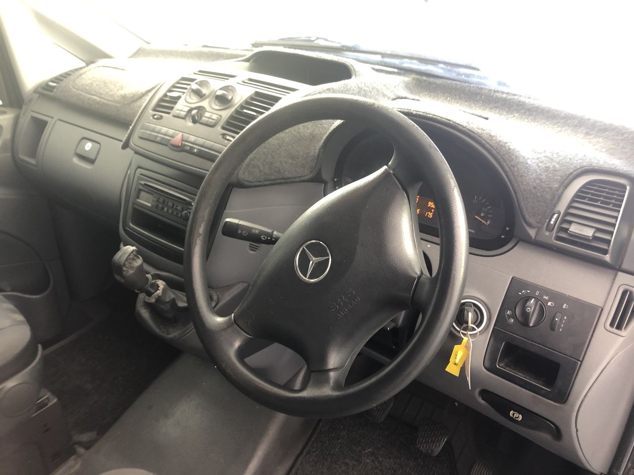 <p>2010 UD GWB40 6 x 4 Prime Mover Truck</p>