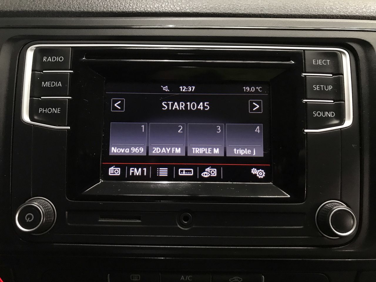 2 x FERRERO ROCHER Fine Hazelnut Chocolates Pack of 48pc, 600g. N.B. Damage