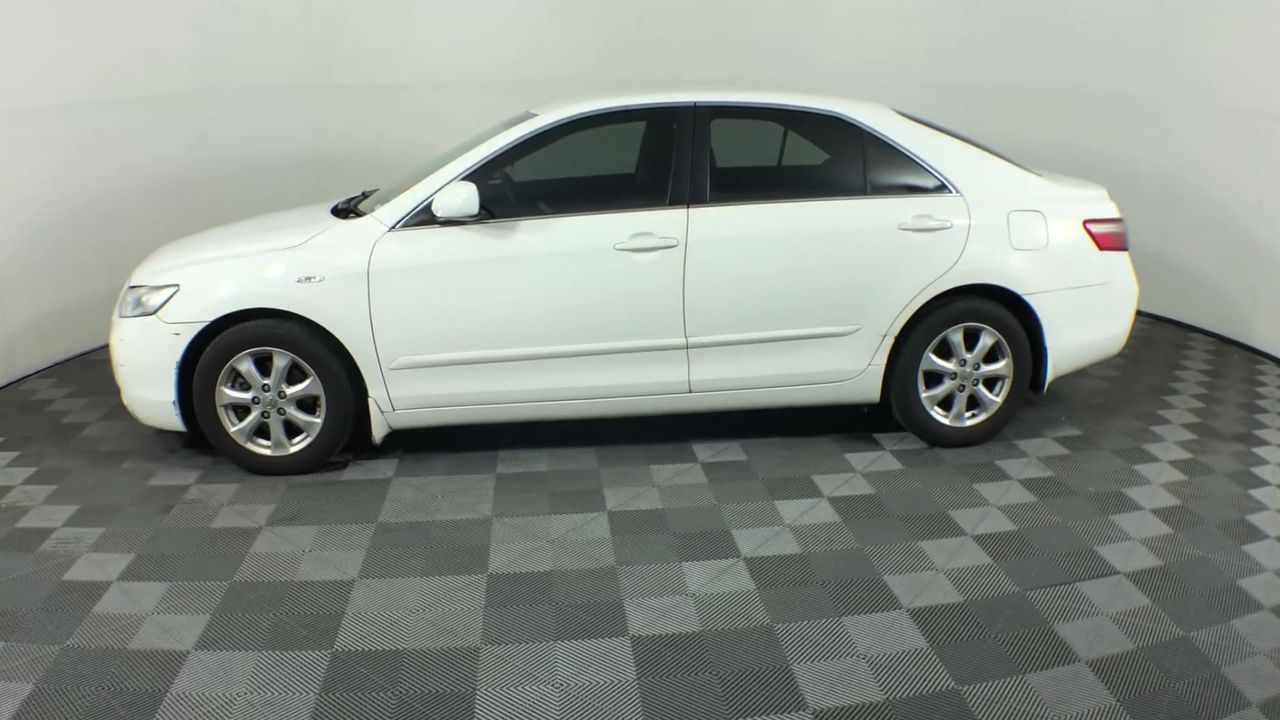 2023 $2 Matilda Light Green Coloured two dollar FIFA Soccer Coin Queen New