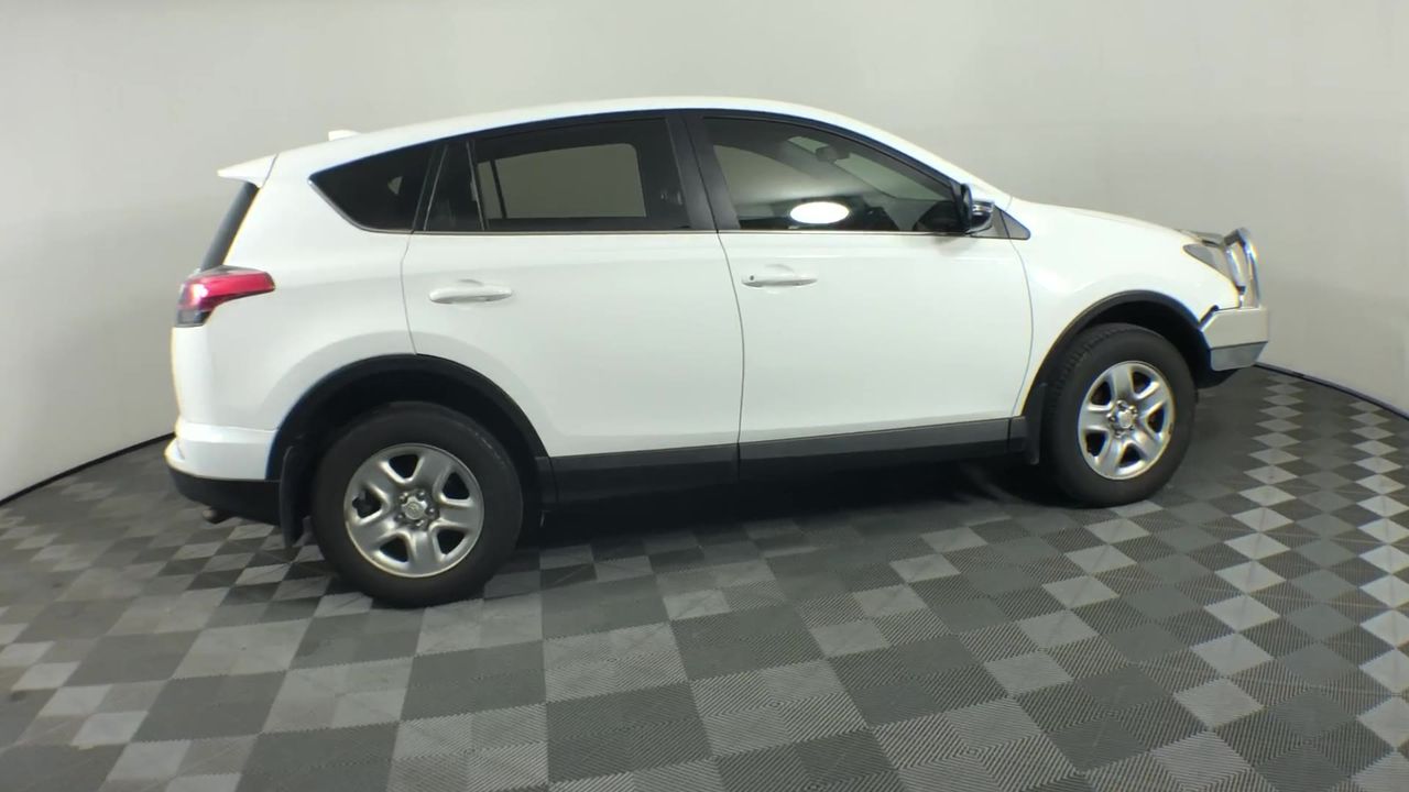 Approx 37 Ct of Loose Boulder Opal Chips (Coober Peby) In glass disp/bottle