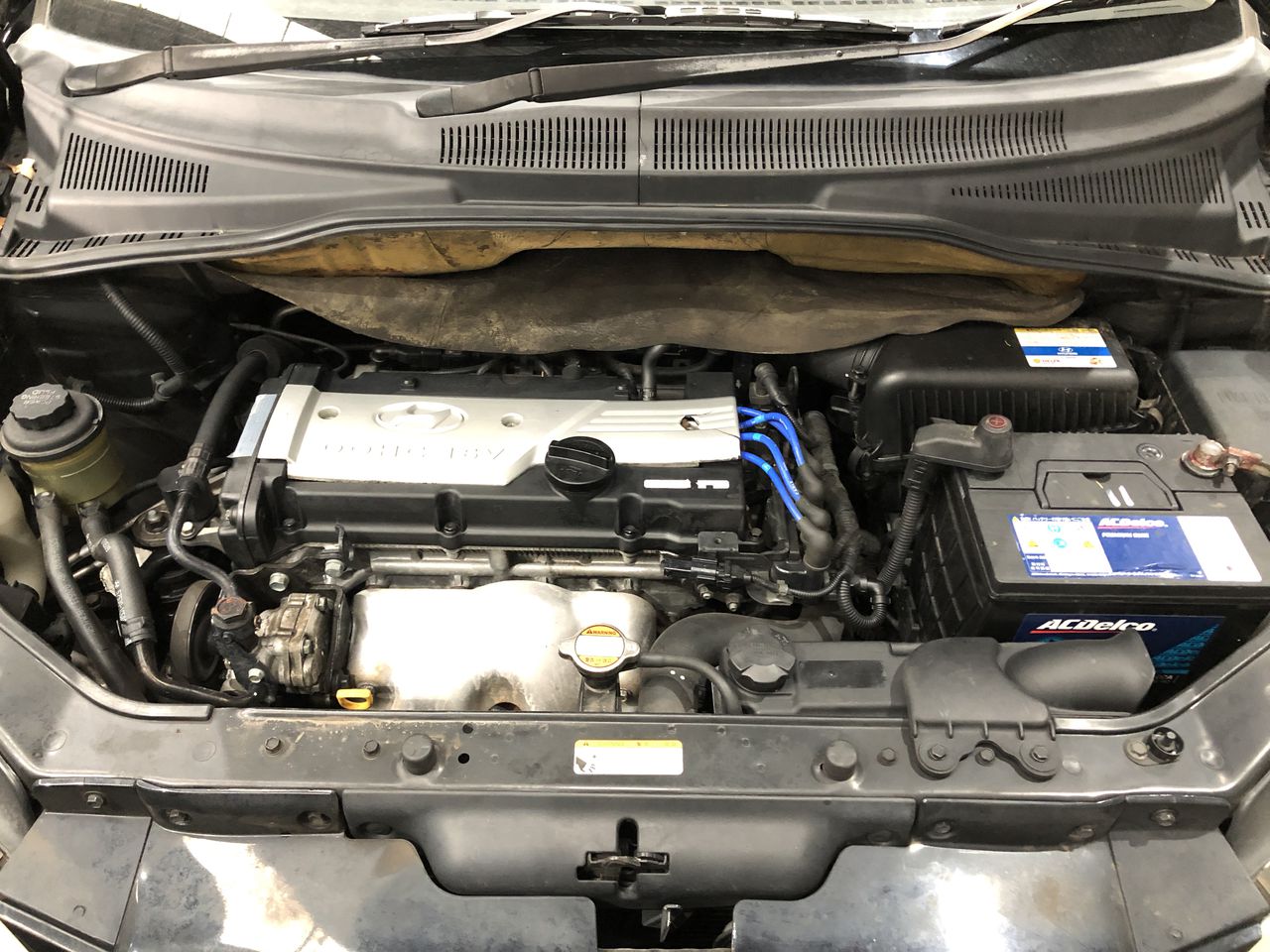 3 x JABRA Wireless Earbuds. 2 x JABRA Perform 45 Wireless Headset. 1 x JABR