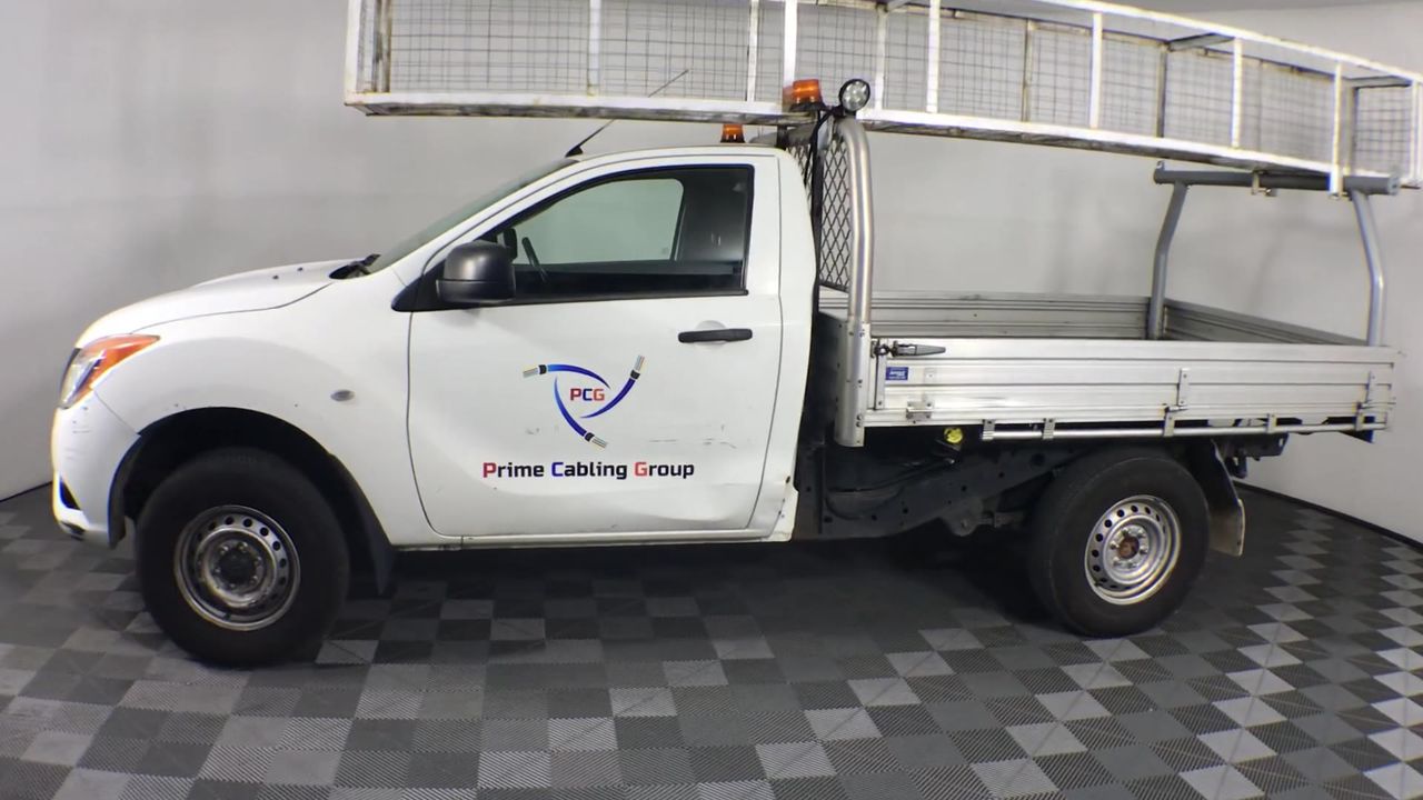 2013 Jaguar XJ 3.0D PREM LUX SWB Turbo Diesel Automatic - 8 Speed Sedan