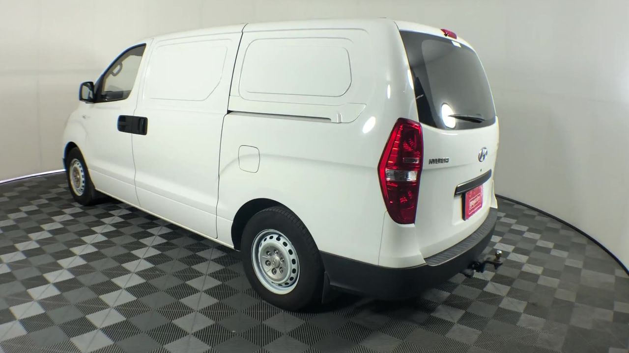 Pioneers First Patch Sauvignon Blanc 2023 (12x 750mL) SA