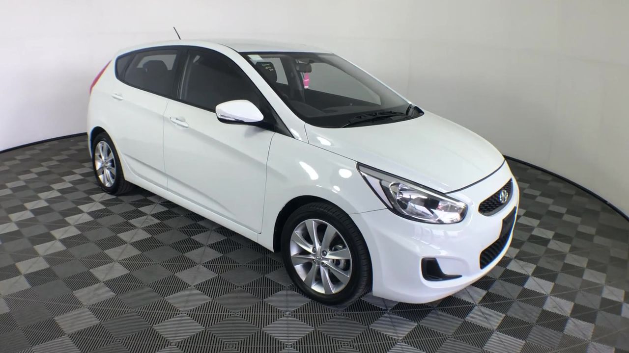 Yellowbox Mid Strength Pinot Grigio 2023 (12x 750mL) SA