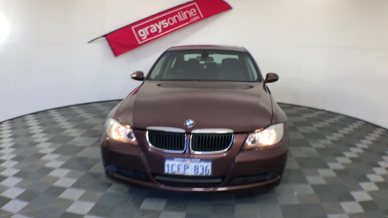 Night Merchant Gin Grapefruit And Soda Cans (24x 250mL) NSW