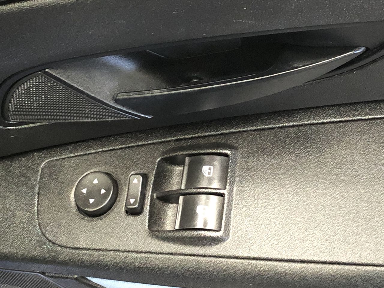 Casella Limited Release Cleanskin Shiraz 2013 (12x 750mL) Limstone Coast