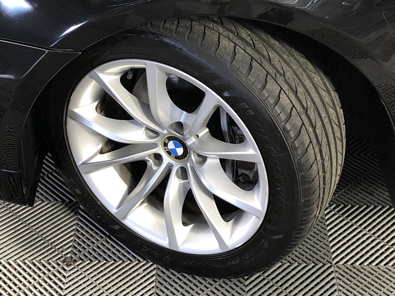 High Quality Simulated Diamond Men's Quartz Watch