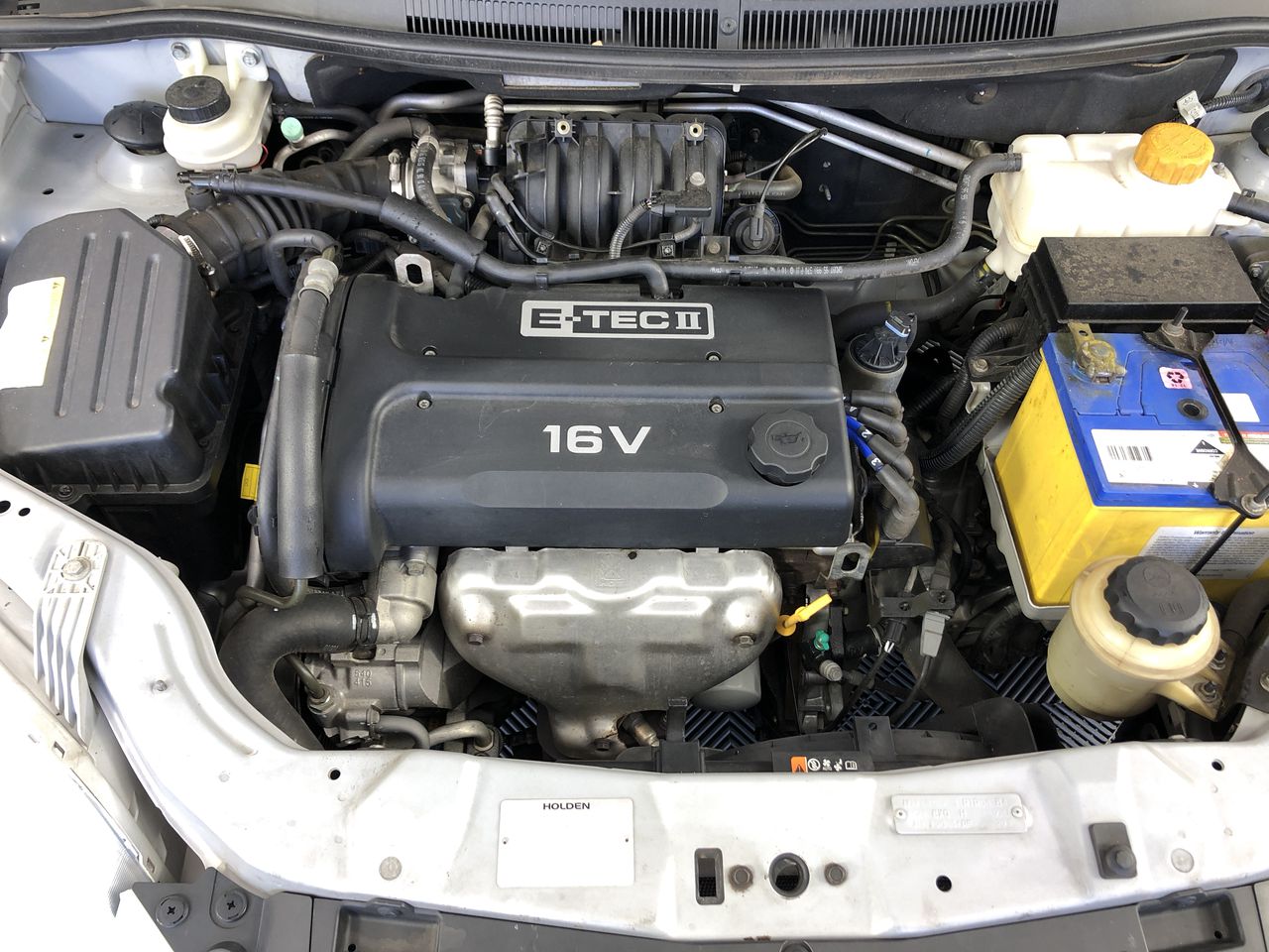 Jules Roy Pinot Noir 2024 (6x 750mL), France.