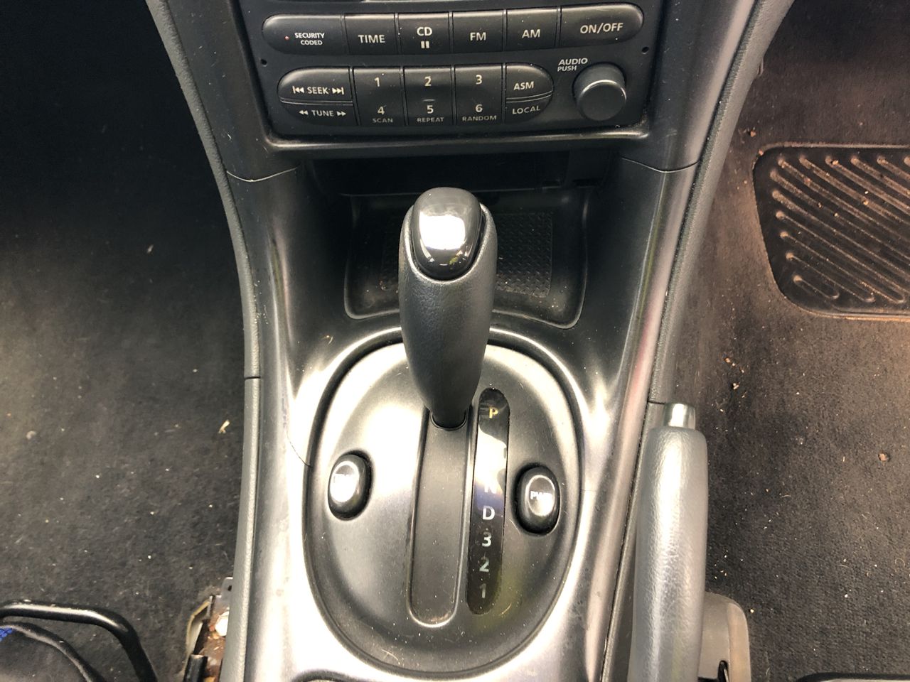 Chain Of Ponds Unchained Gruner Veltliner 2023 (12x 750 mL) SA