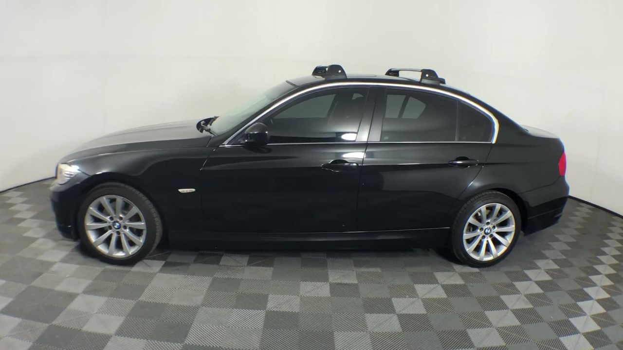 1966 Australia Silver Queen Elizabeth coin & 0.10 Xag silver bar x 4