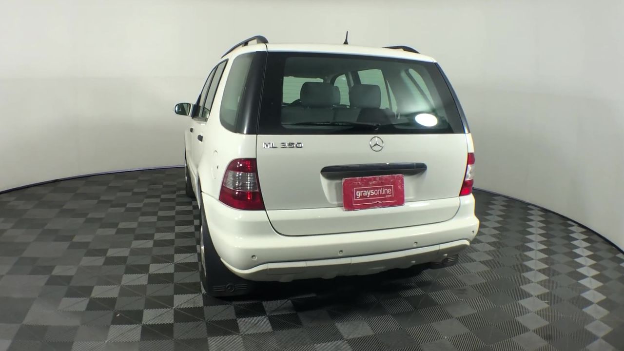 2023 $2 Matilda Light Green Coloured two dollar FIFA Soccer Coin Queen New