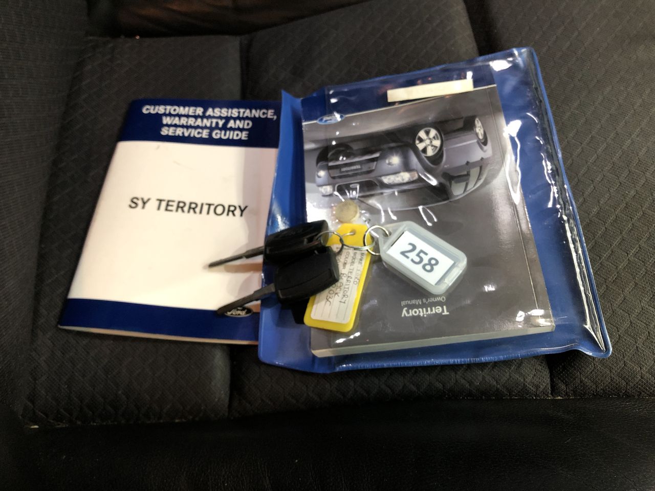 Classic Rhodium Plated Filigree Heart Locket