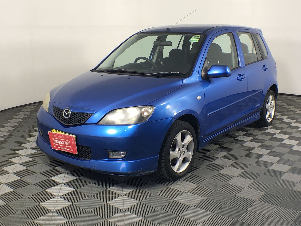 Black Volcanic Lava Rock Beaded Crystal Initial "O" Bracelet - Yellow