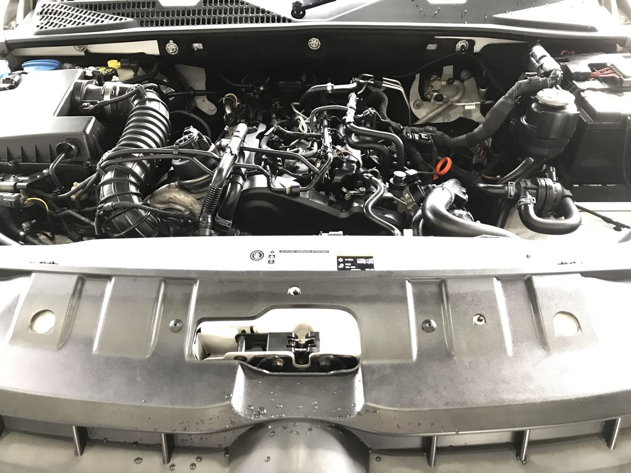 BIJ'OR - Stunning Simulated Diamond & White Pearl Drop Earrings  RRP $59