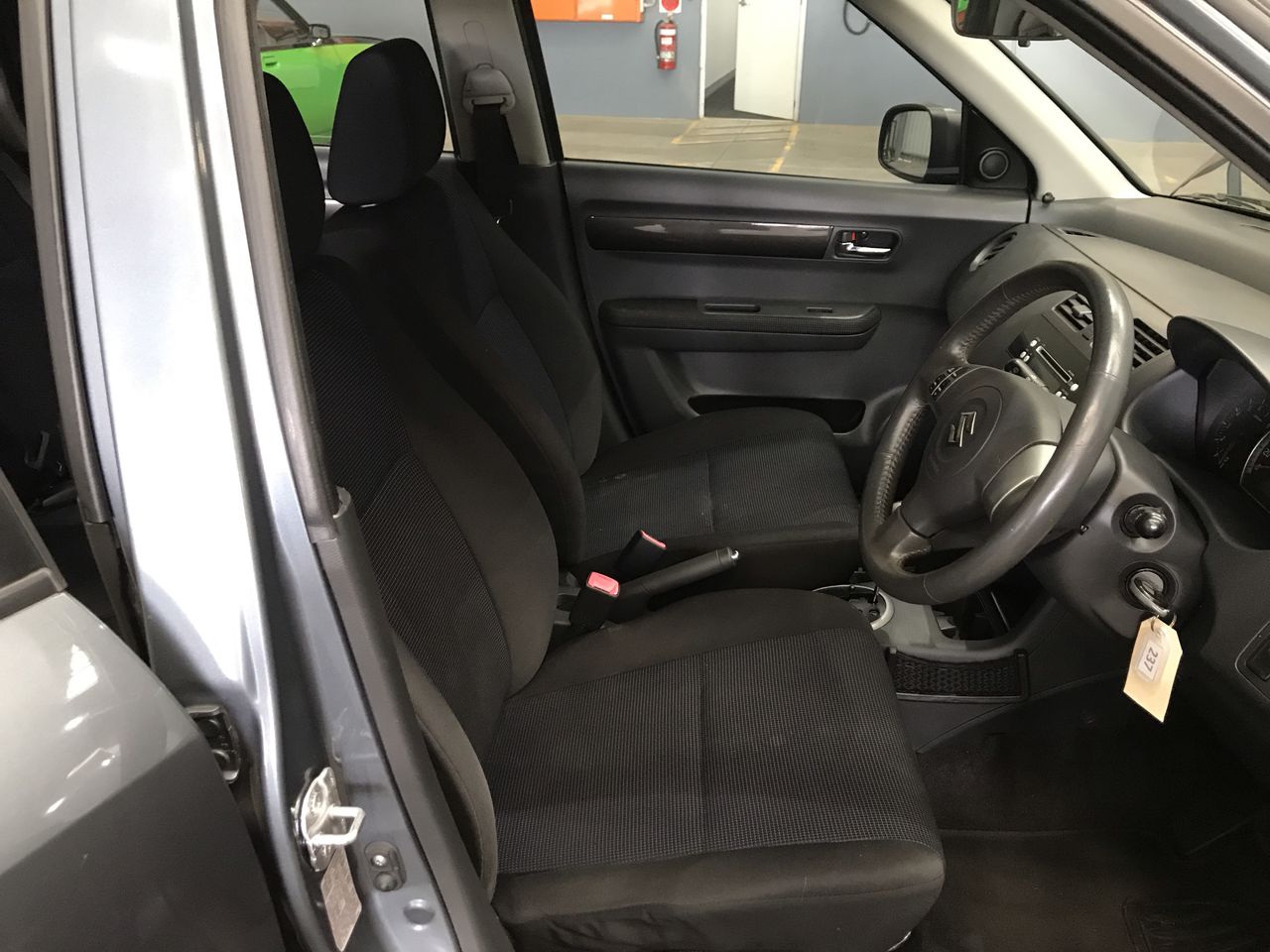 Rhodium Plated Men's Band Ring (5mm)  - US Size 9