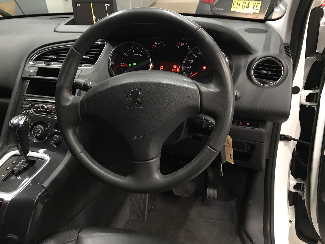 Chinese Certified Natural Green Jade Bangle