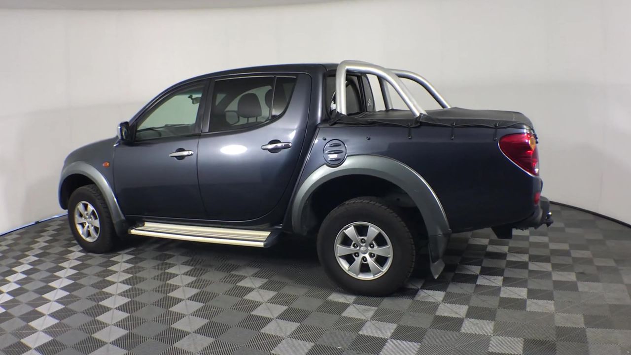 Aboriginal Flag, 1/10th Oz .999 Pure Solid Silver Bullion Coin, with C.O.A