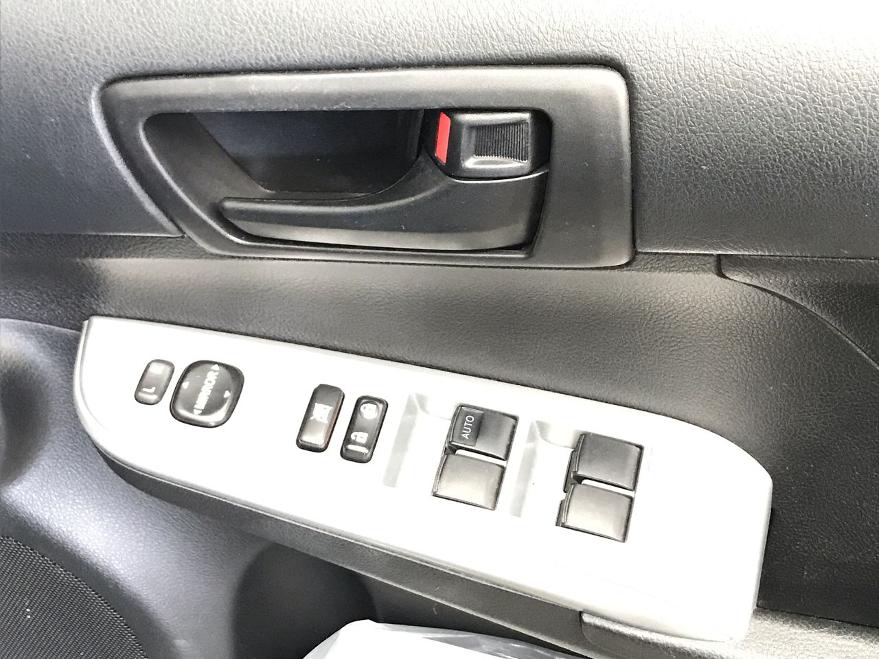 "NED KELLY" Set Of 3 x 1oz Ingots & Display Box Finished in 999 Silver