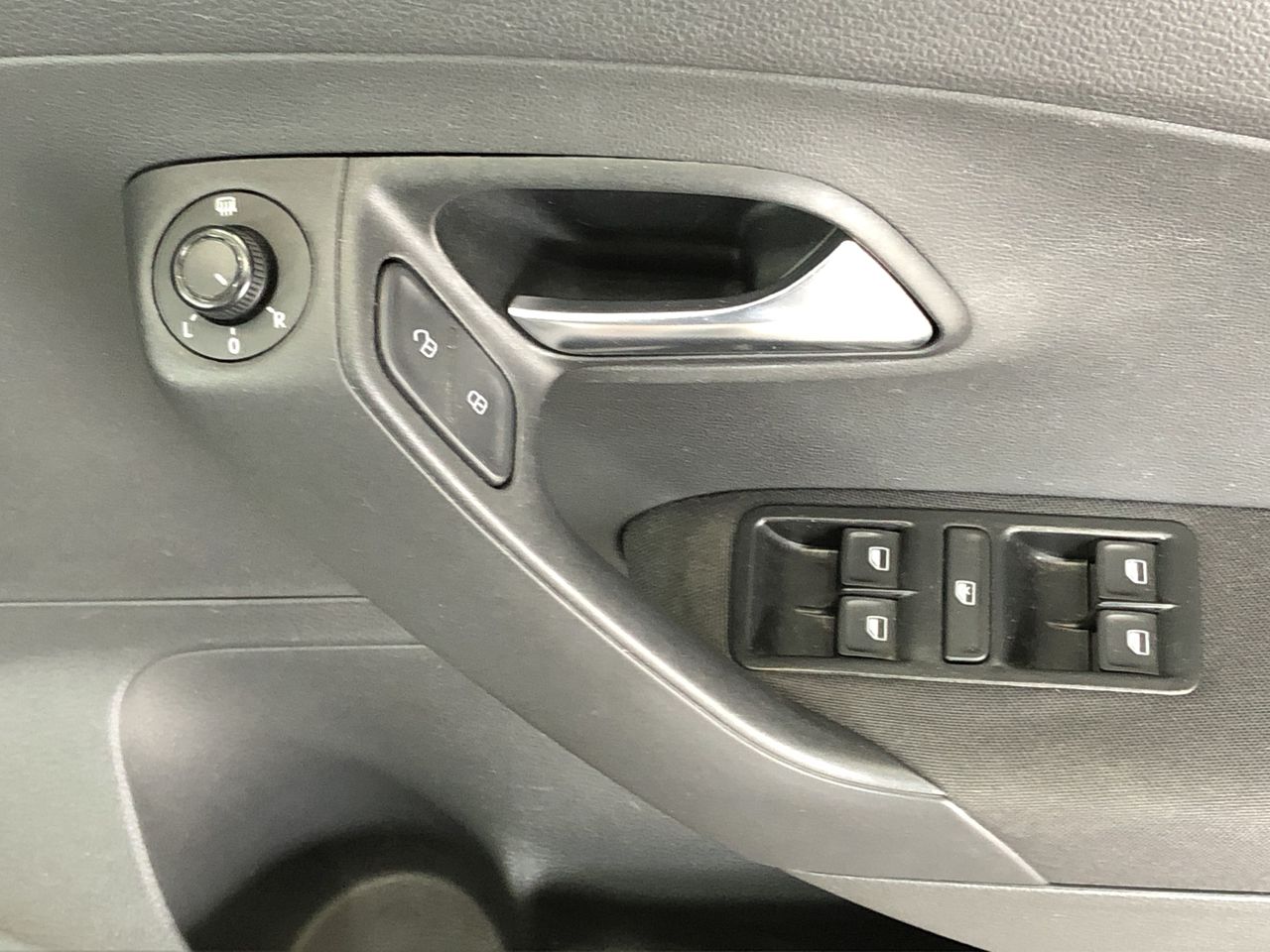 HP Spectre x360 13-ae025TU Laptop i7-8550UI 16GBRAM/128GB