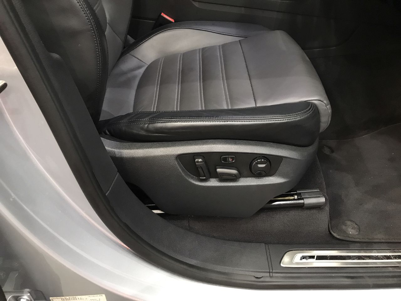 <p>Miller Syncowave 2500X 3 Phase Welder </p>