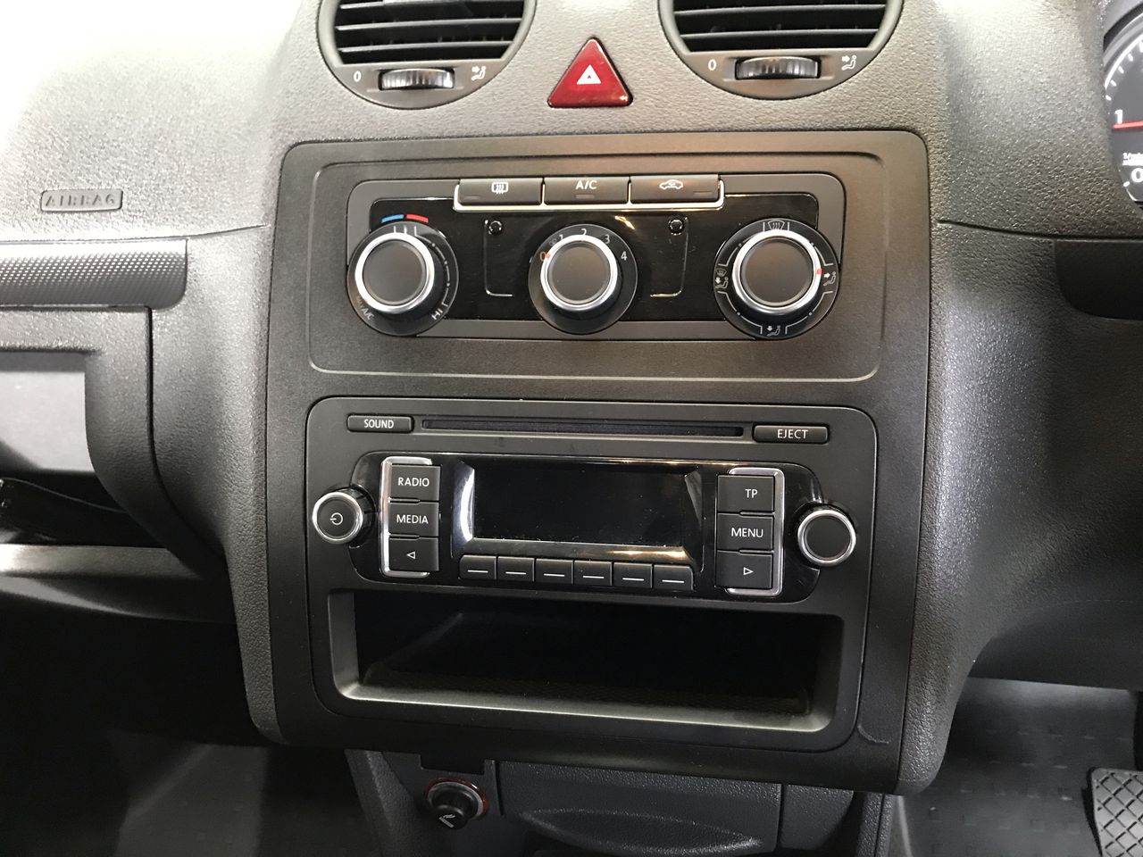 9K YELLOW GOLD PETITE BOW NECKLACE 40-45cm