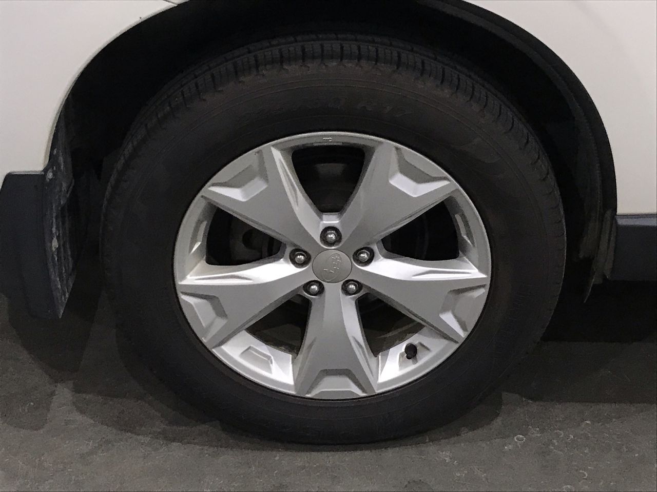 1966 AU Queen Elizabeth Silver round fifty cent x 2 germania 1g silver x 1