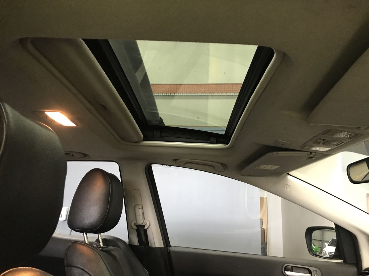 Aboriginal Flag, 1/10th Oz (Approx.) 999 Solid Silver Bullion Coin, C.O.A