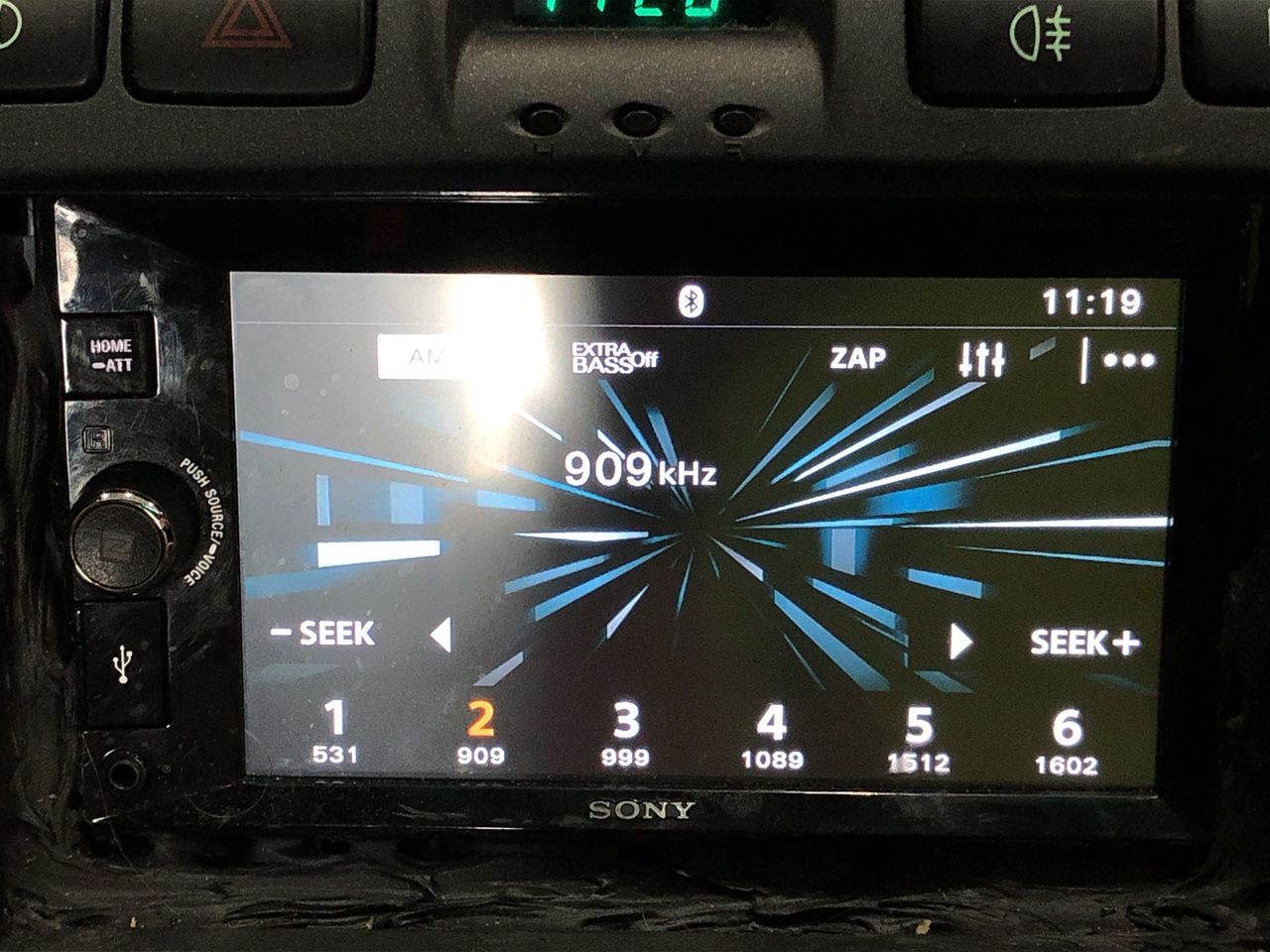 1/100 Scottdale x 2, 1 gram Valcumbi silver bars x 2 & 1 Kilo Copper Bar