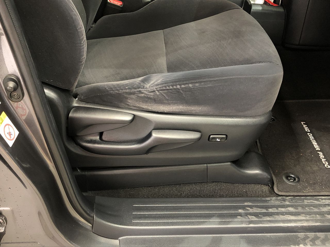 Aboriginal Flag, 1/10th Oz .999 Pure Solid Silver Bullion Coin, with C.O.A