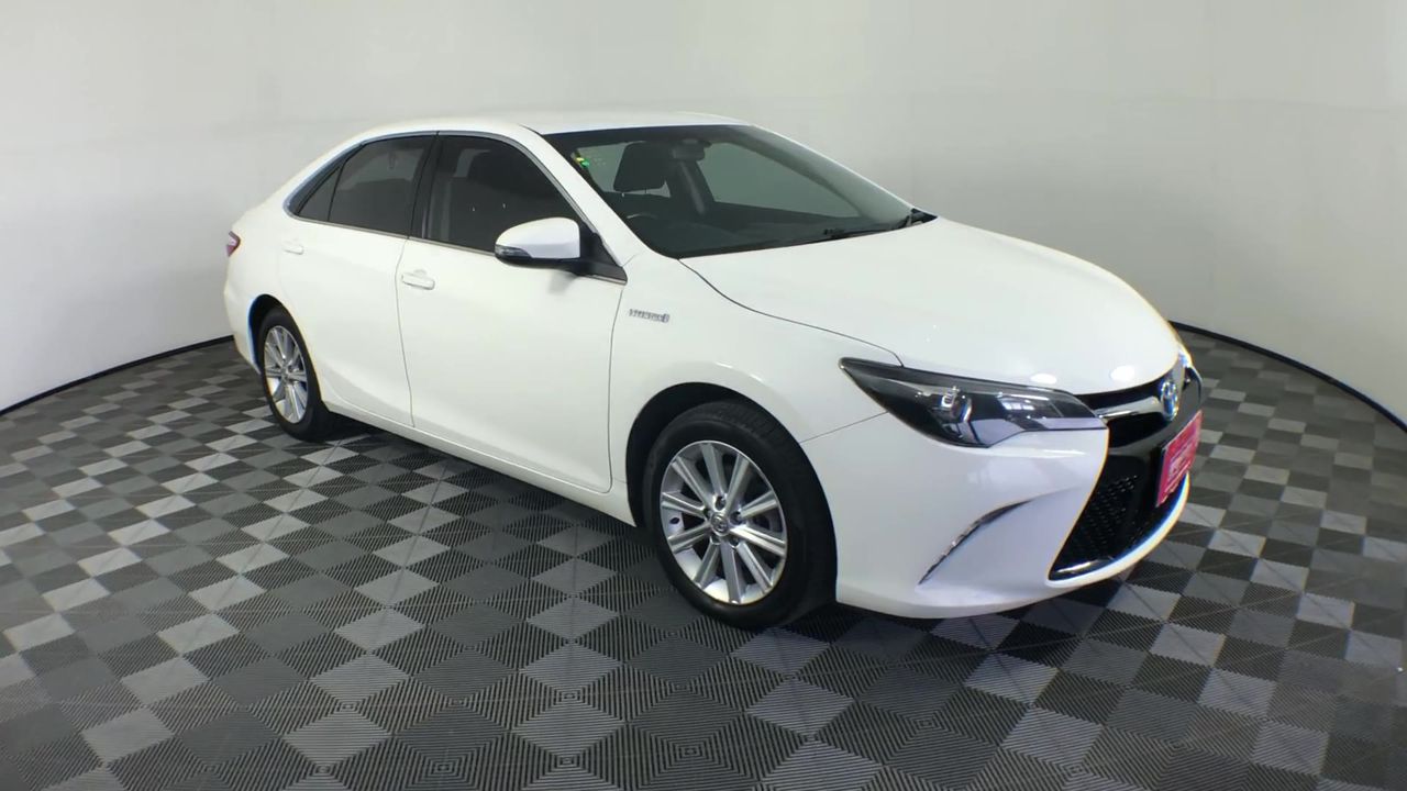 Bulk items, gold diamonds, silver coins