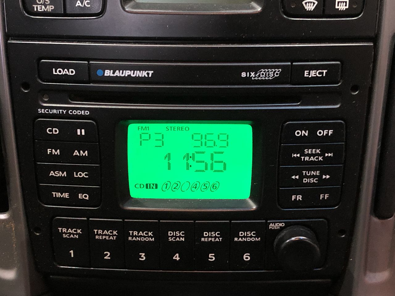 2 x Assorted MARVEL Toys Including Avengers Hasbro Marvel Legends Series Ca