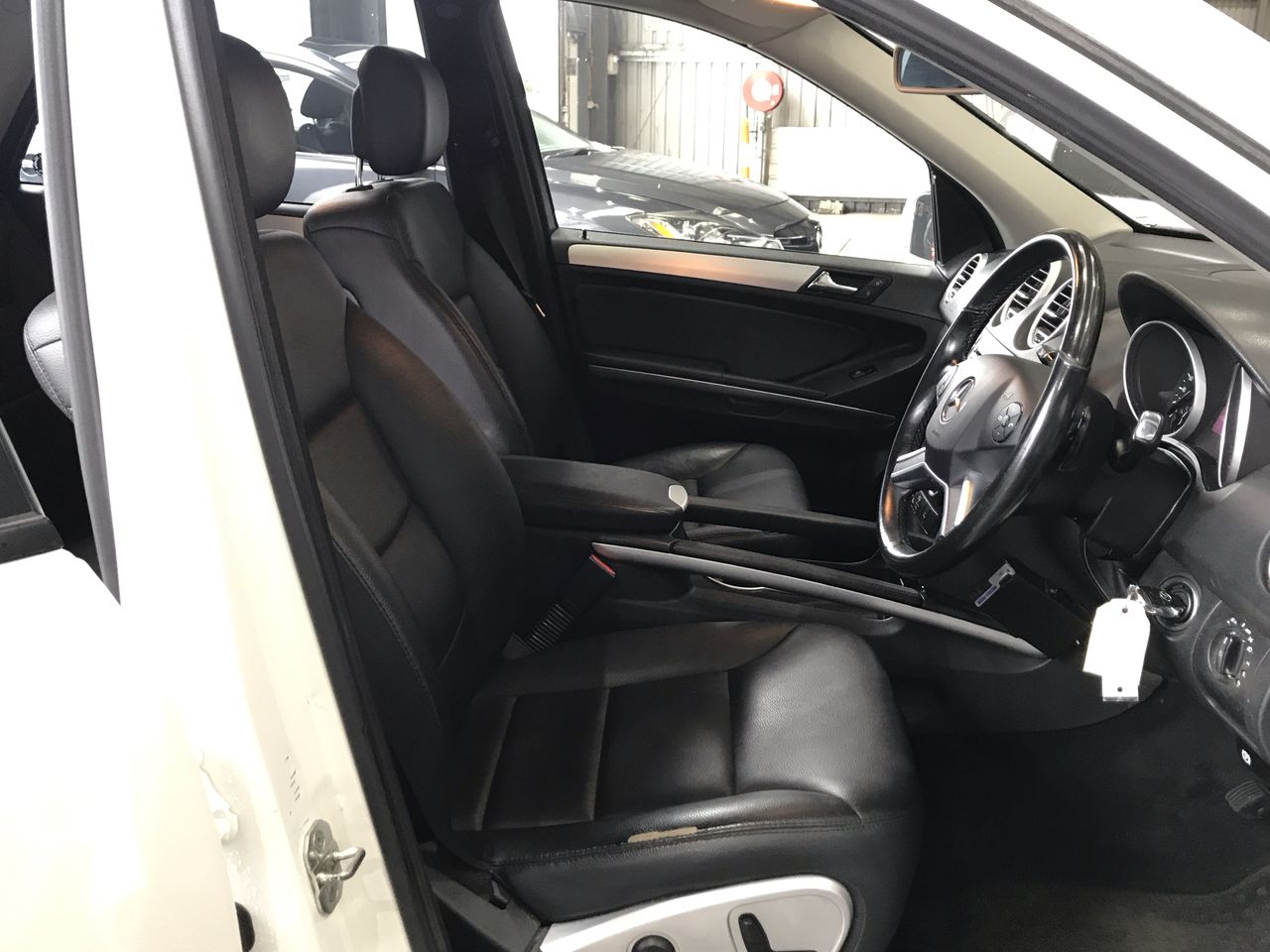 Apple iPad 4 (A1458) Tablet 16GB