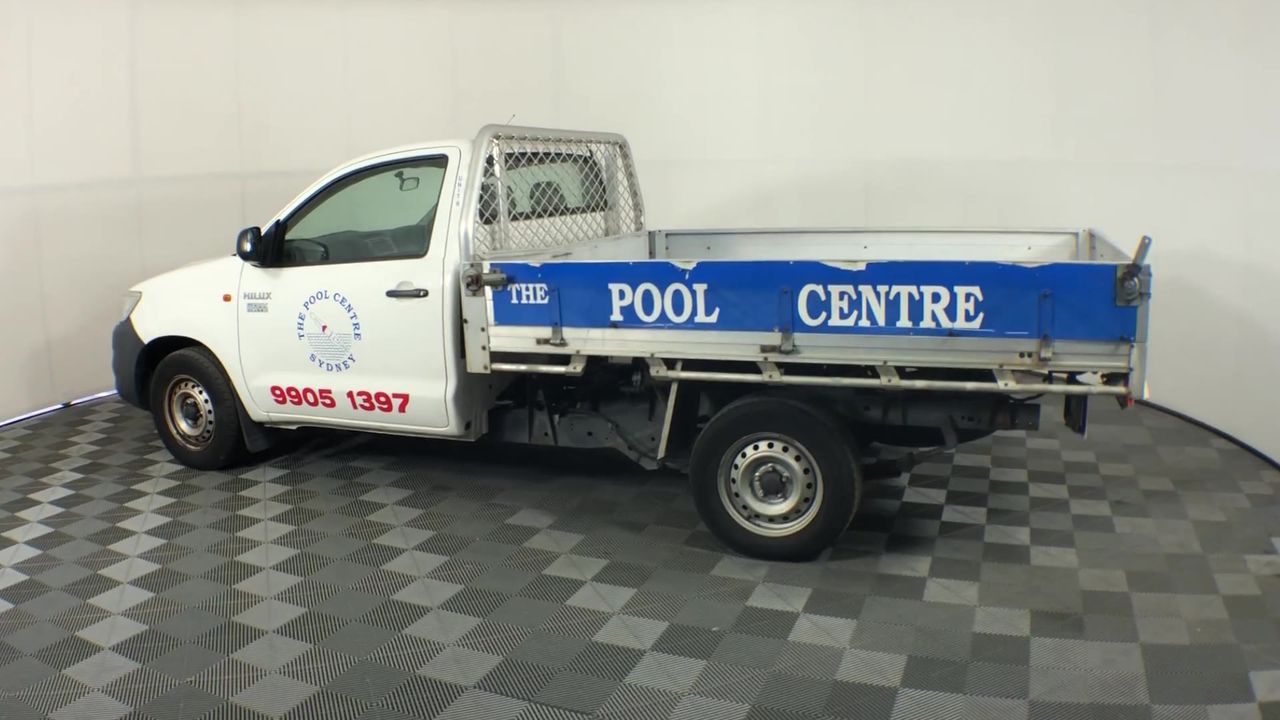 Baroque Pearls & Large Lobster Clasp Gold Plated Bracelet