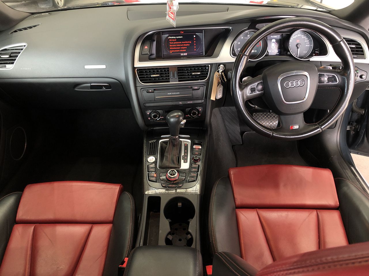 Wirra Wirra Church Block Red Blend (6x 750mL).