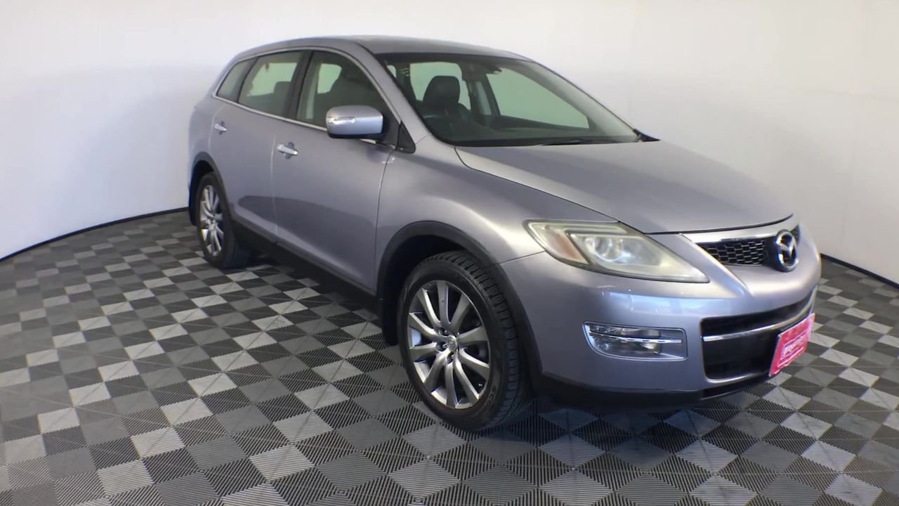 <B>9K Yellow Gold Hlw Diamond Cut Med Oval Hoop Earrings</B><P>