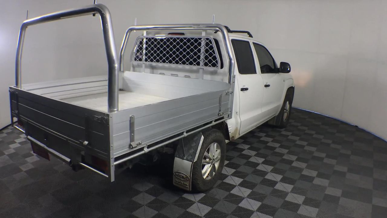 Australia: 2012 Two Dollars QEII Remembrance $2