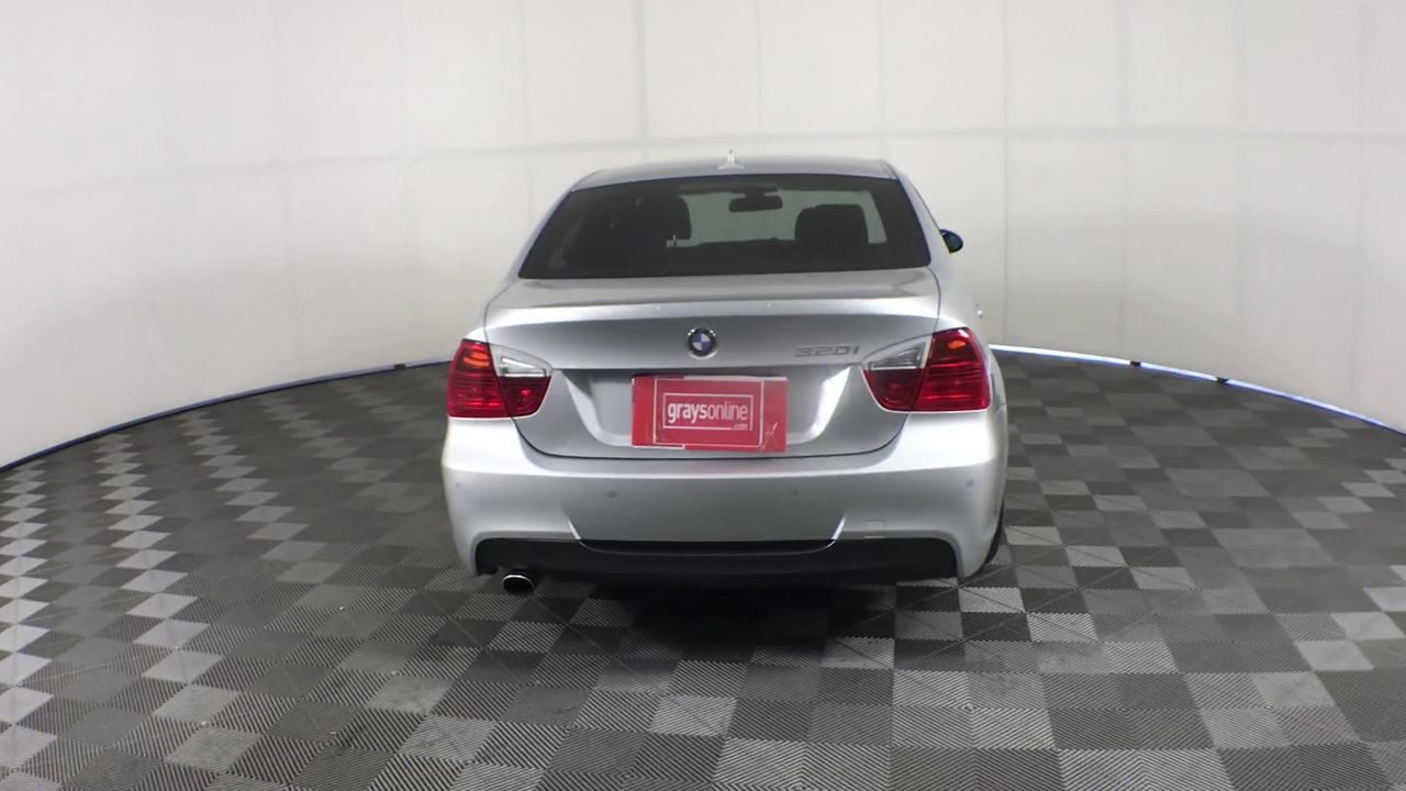 ROLEX SUBMARINER DATE BLUESY 40MM YELLOW ROLESOR 116613LB AUTOMATIC BXP&COA