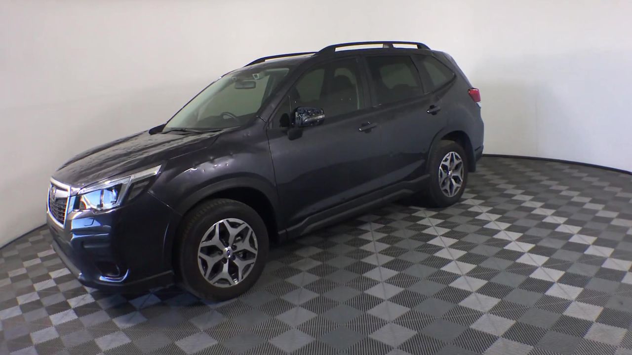 The Hero Preservative Free Pinot Noir (6x 750mL)